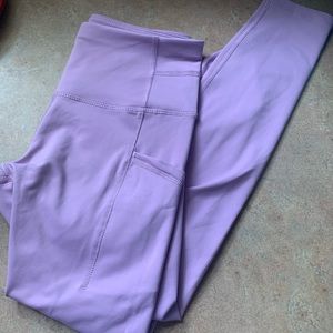 Lilac athletic leggings